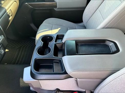 Used 2022 Chevrolet Silverado 1500 LT w/ Safety Package image 20