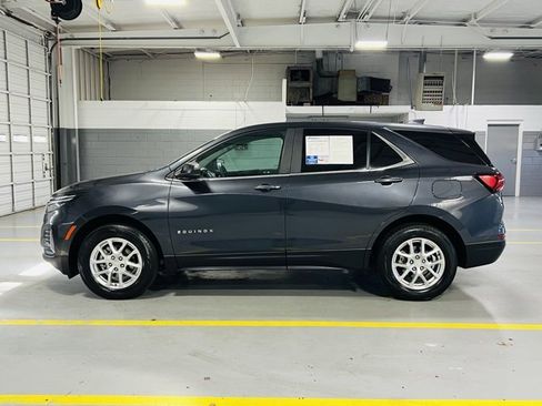 Used 2022 Chevrolet Equinox LT image 13