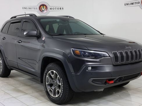 Used 2021 Jeep Cherokee Trailhawk w/ Sun, Sound & Nav Group AWD/4WD image 34
