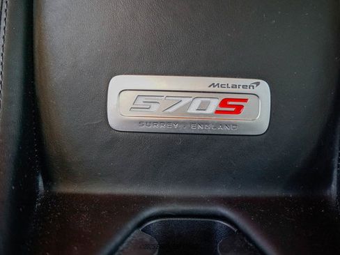 Used 2019 McLaren 570S Spider image 31