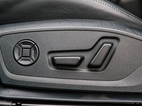 Certified 2025 Audi Q6 e-tron Premium Plus w/ Premium Plus image 24