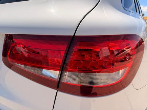 Used 2017 Mercedes-Benz GLC 300 image 39