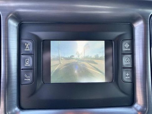 Used 2017 Dodge Challenger SXT image 23