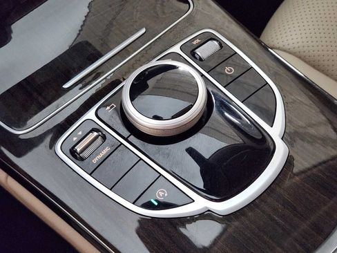 Used 2021 Mercedes-Benz C 300 Sedan image 20