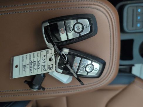 Used 2024 Ford Maverick Lariat image 49