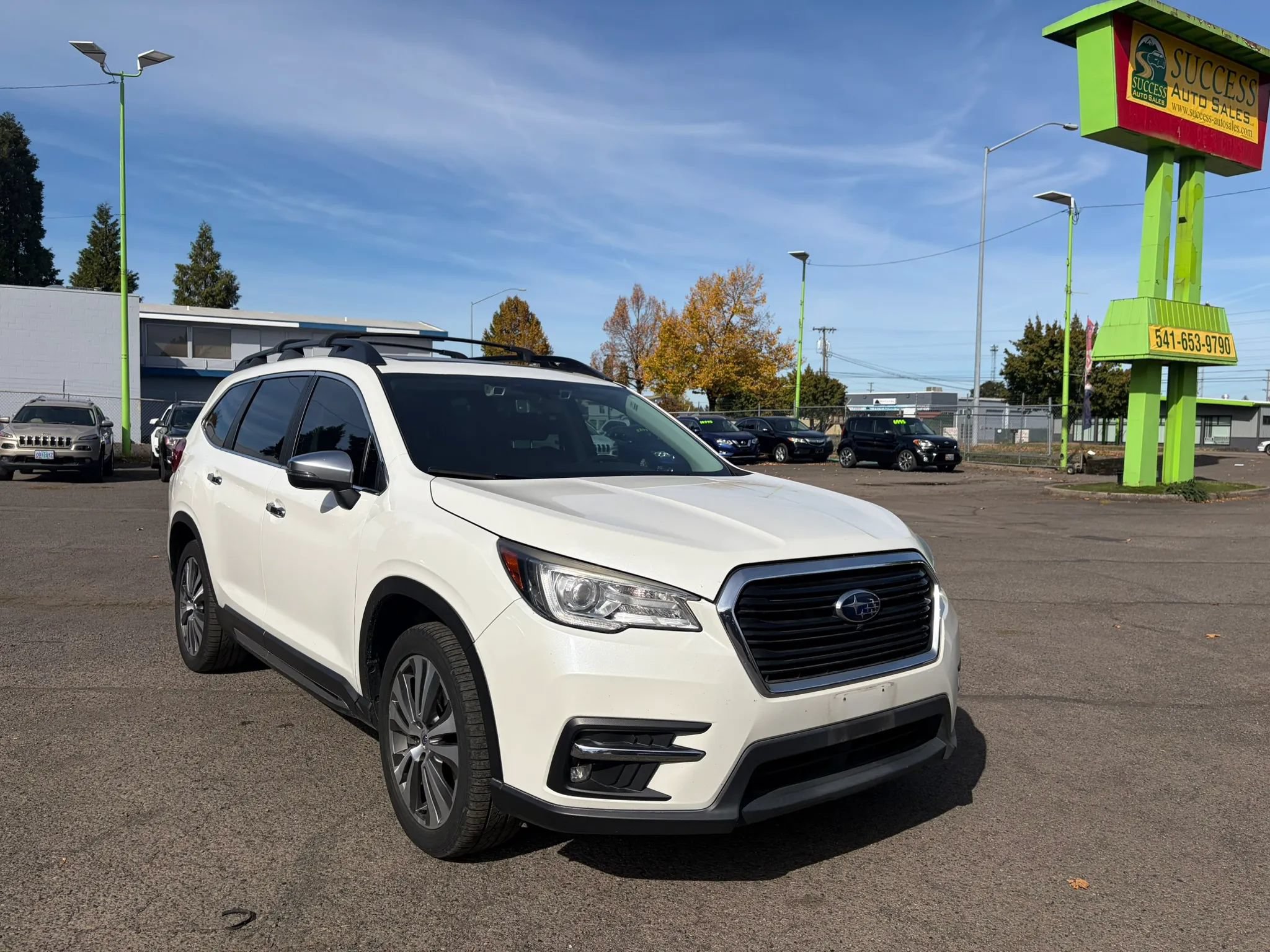 Used 2019 Subaru Ascent Touring w/ Popular Package #3 AWD/4WD image 1