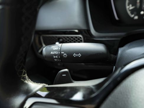 Used 2023 Honda Civic Sport image 23