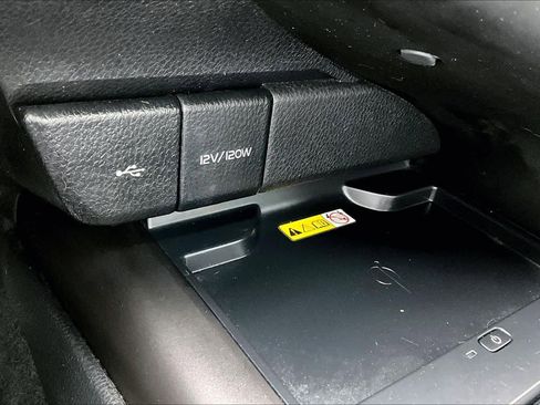 Used 2024 Toyota Camry XSE w/ Navigation Package FWD image 33