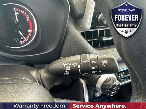 Used 2025 Toyota RAV4 XLE FWD image 23