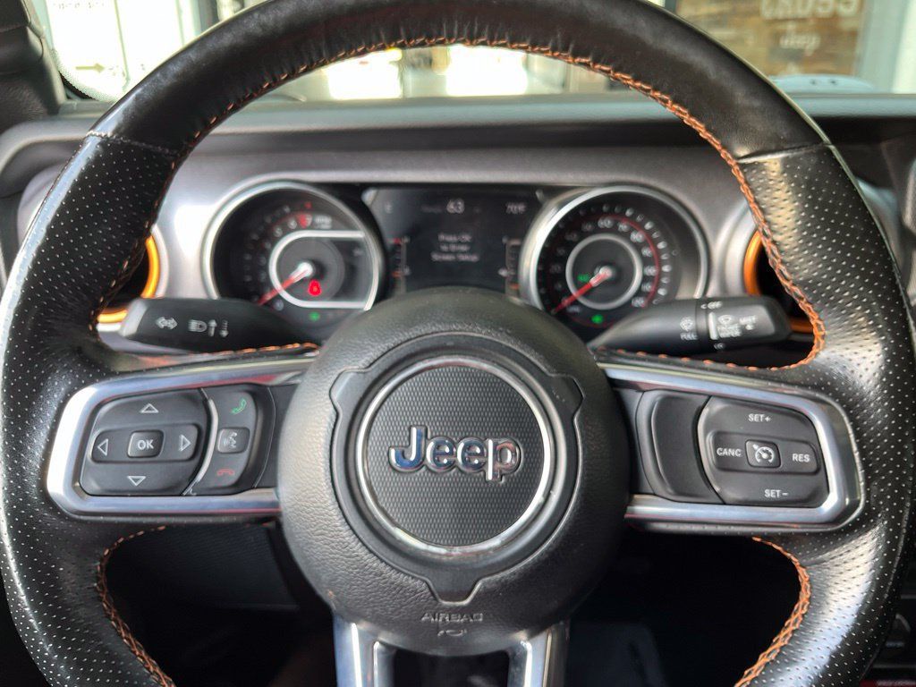 Used 2022 Jeep Gladiator Mojave w/ Cold Weather Group AWD/4WD image 34