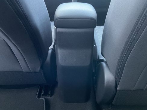 New 2026 Nissan Kicks SV w/ SV Premium Package FWD image 20