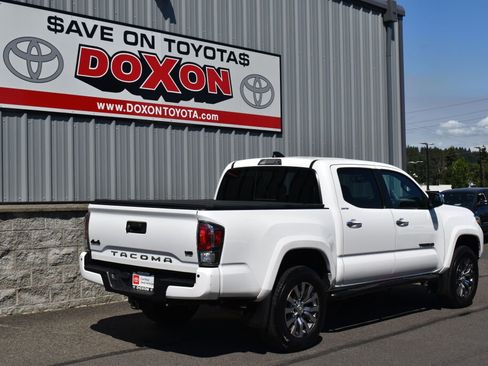 Certified 2021 Toyota Tacoma Limited image 5