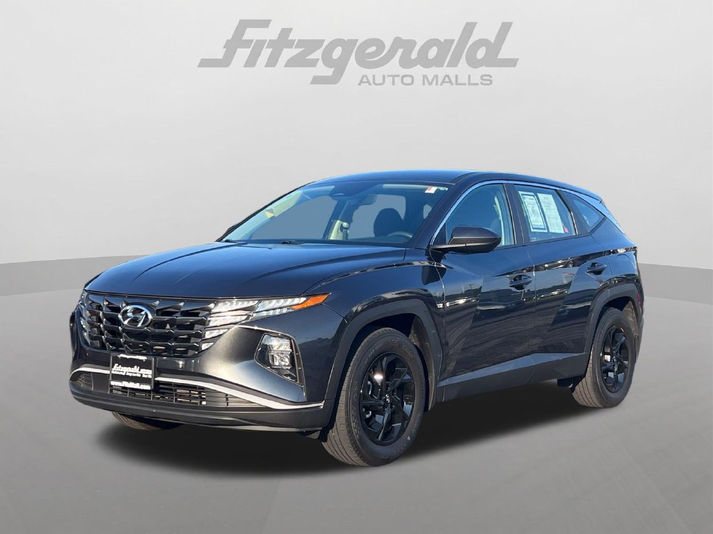 Used 2023 Hyundai Tucson SE FWD image 2