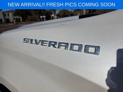 Used 2021 Chevrolet Silverado 1500 LT image 16