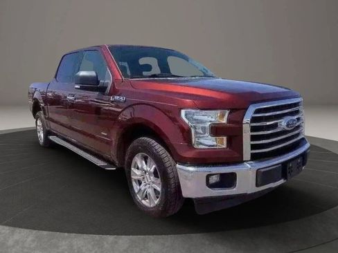 Used 2017 Ford F150 XLT w/ Equipment Group 302A Luxury RWD image 9