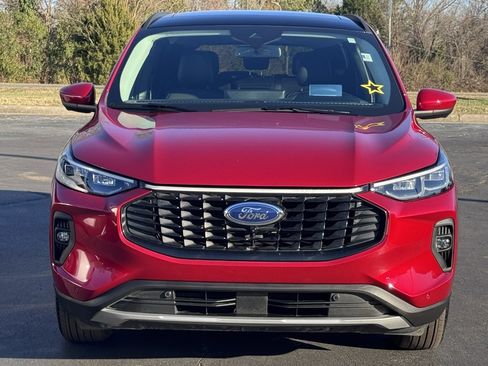 Used 2025 Ford Escape SE w/ PHEV Premium Package image 19