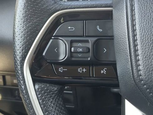 Used 2023 Toyota Tundra Limited AWD/4WD image 24