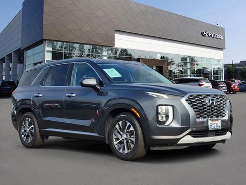 Used 2020 Hyundai Palisade SEL image 4