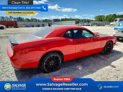 Used 2020 Dodge Challenger R/T RWD image 4