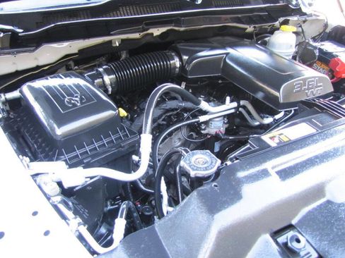 Used 2023 RAM 1500 Classic Warlock image 33