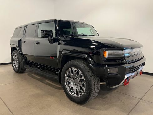 Used 2025 GMC Hummer EV 3X w/ LPO, Sport Package AWD/4WD image 1