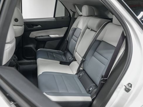 Used 2025 Honda Prologue Touring image 28