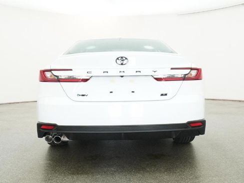 Used 2026 Toyota Camry SE w/ Convenience Package FWD image 26