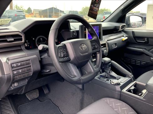 New 2026 Toyota Tacoma SR5 AWD/4WD image 8