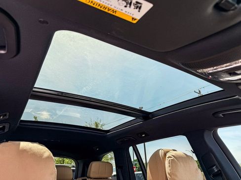 New 2026 Mercedes-Benz GLS 580 4MATIC image 17