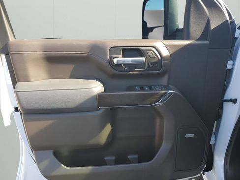 Used 2022 GMC Sierra 2500 Denali w/ Denali Ultimate Package image 26