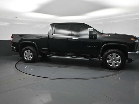 Used 2020 Chevrolet Silverado 2500 LTZ w/ LTZ Plus Package AWD/4WD image 2