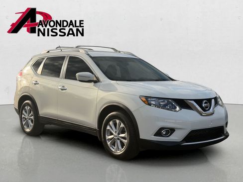 Used 2014 Nissan Rogue SV FWD image 8