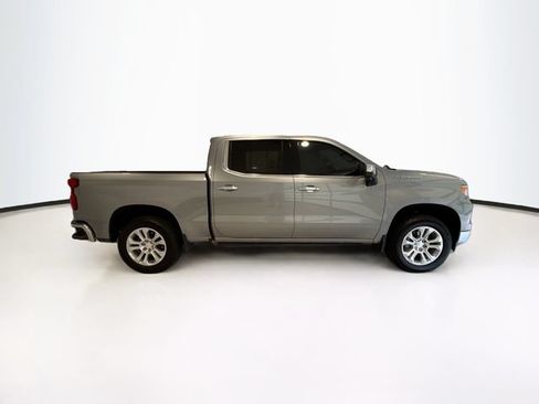 Certified 2023 Chevrolet Silverado 1500 LTZ w/ Technology Package AWD/4WD image 7