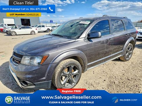 Used 2020 Dodge Journey Crossroad FWD image 1