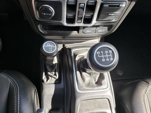 Used 2021 Jeep Wrangler Unlimited Sport AWD/4WD image 20
