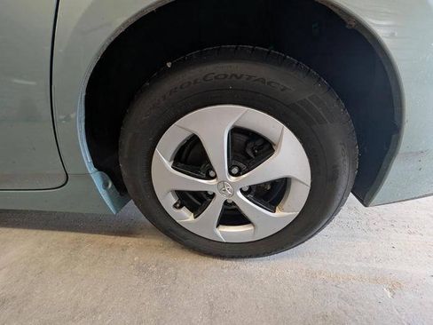 Used 2012 Toyota Prius Two FWD image 14