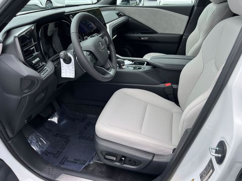 New 2026 Lexus TX 350 AWD image 9