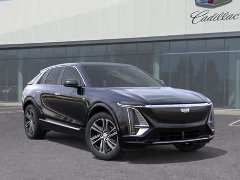 New 2025 Cadillac Lyriq Luxury image 8