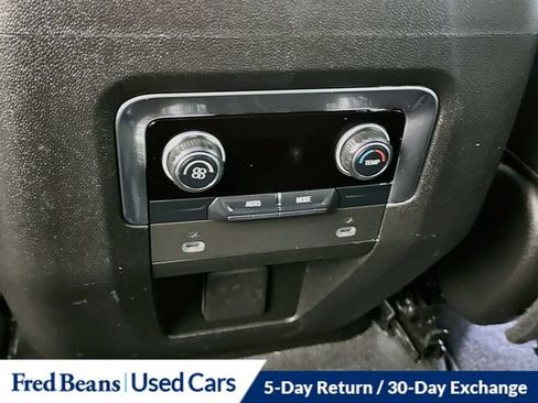 Used 2021 Chevrolet Tahoe LT AWD/4WD image 32