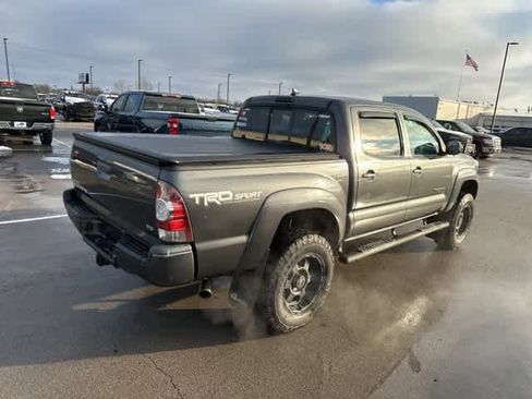 Used 2015 Toyota Tacoma 4x4 Double Cab image 18