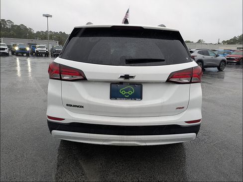 Used 2024 Chevrolet Equinox RS FWD image 6