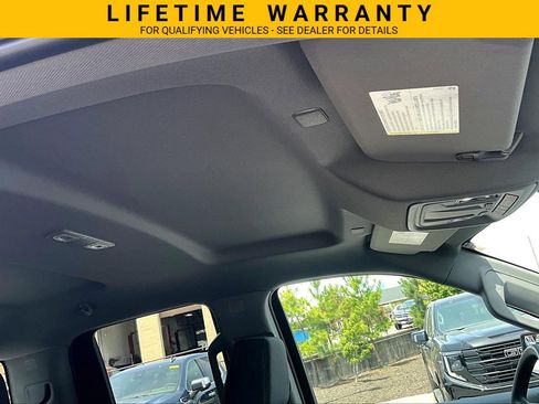 Used 2024 GMC Sierra 1500 Pro w/ Pro Value Package AWD/4WD image 18