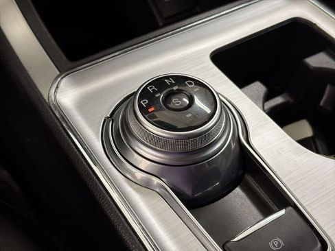 Used 2022 Ford Edge SEL image 27