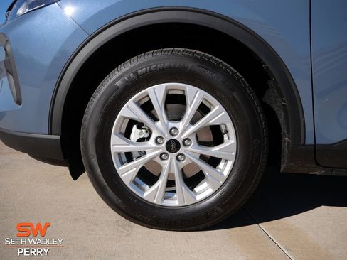 New 2026 Ford Escape Active image 10