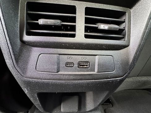 Certified 2025 GMC Canyon AT4 AWD/4WD image 24