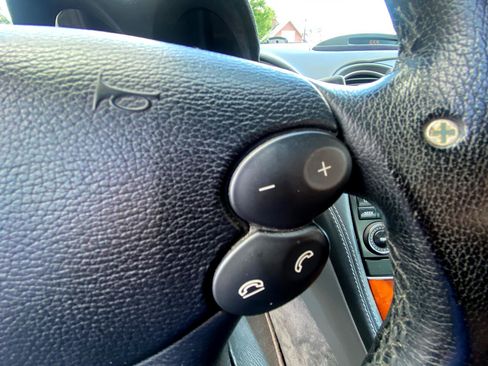 Used 2005 Mercedes-Benz SL 65 AMG 2dr Roadster 6.0L AMG image 21