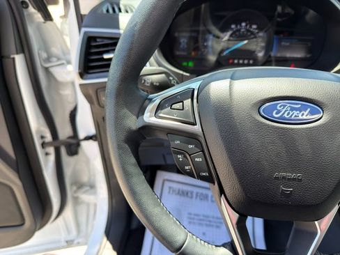 Used 2024 Ford Edge SEL w/ Convenience Package AWD/4WD image 36