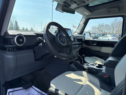 Used 2025 INEOS Grenadier image 9