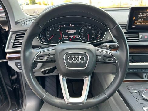 Used 2020 Audi Q5 2.0T Premium image 24