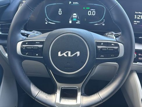 Used 2025 Kia Sportage EX AWD/4WD image 10